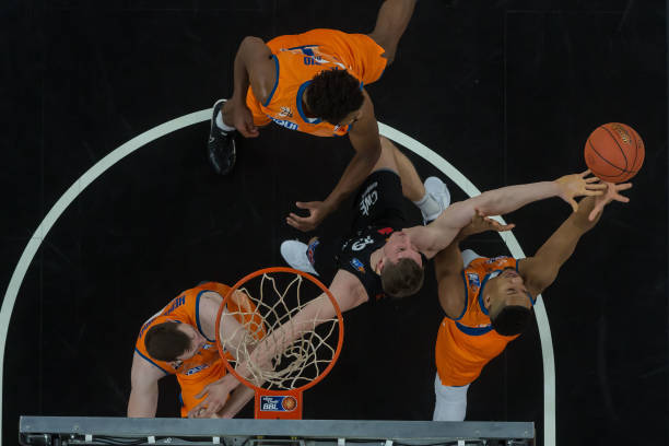 至少半个赛 至少半个赛