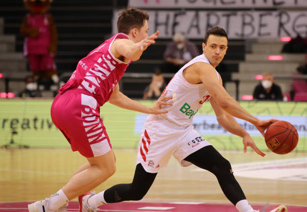 为队友创造 为队友创造