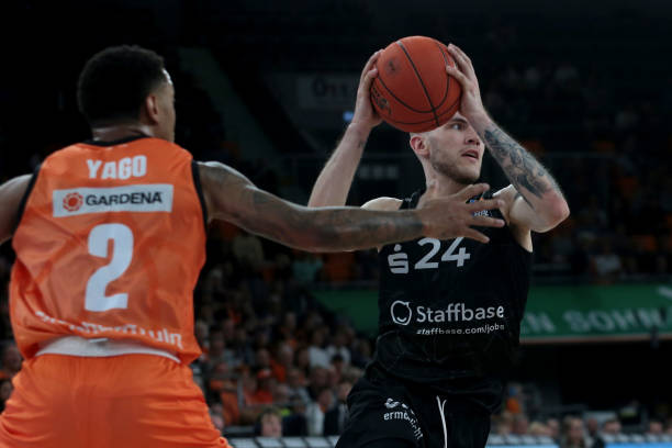 的综合效应 的综合效应