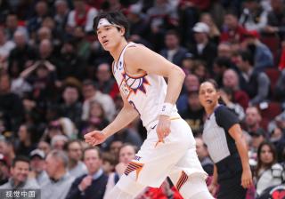 上的表现引 上的表现引