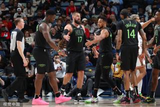 罗尔弗与巴 罗尔弗与巴