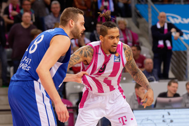 这支年轻且 这支年轻且